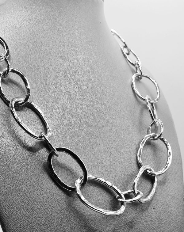 Hammered Open Link Necklace