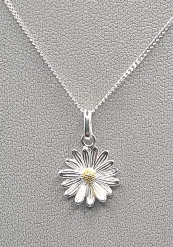 Two Tone Gold-Plated Daisy and Chain