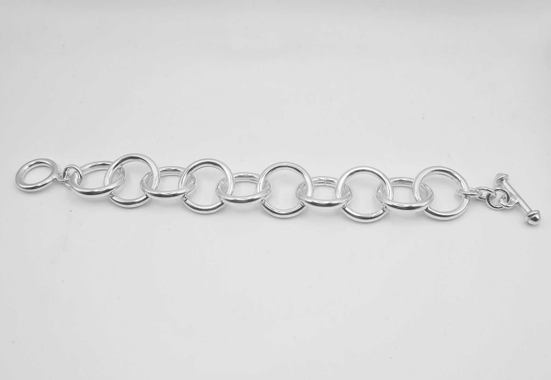 Large Round Ring Bracelet