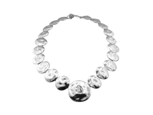 Graduated Hammered Disc Necklace