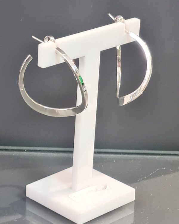 Square Cut Wave Hoop