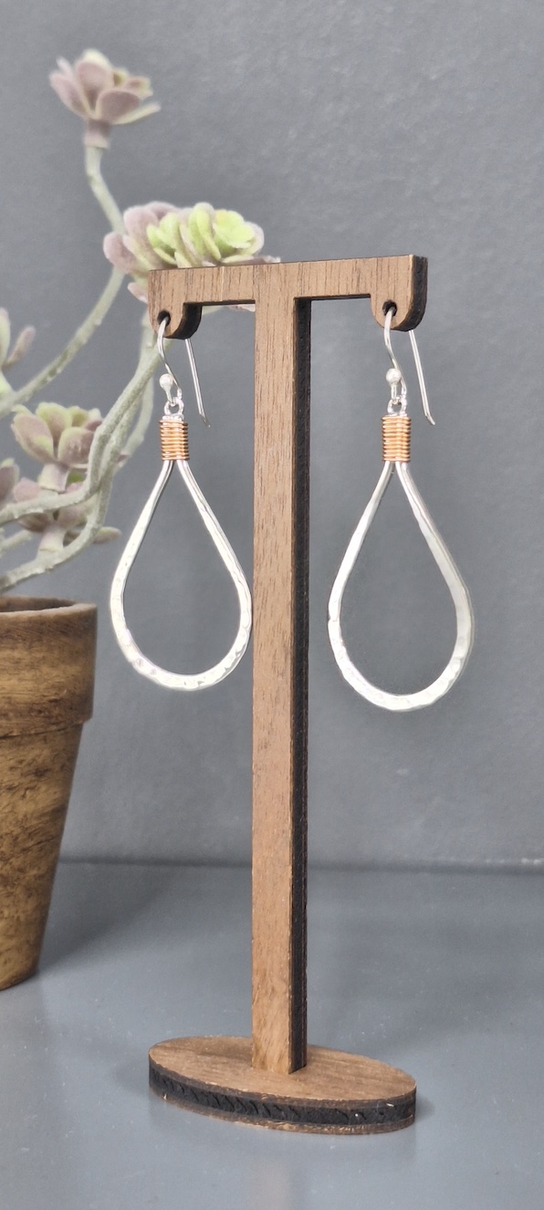 Hammered Long Loop Drop with Copper