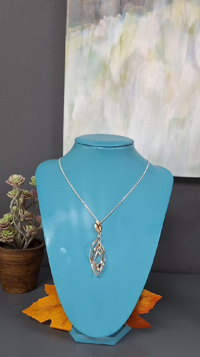 ZP0887C LIVE Copper Multi Twist Elliptical Pendant and Chain