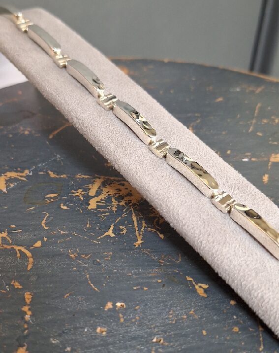 Hammered Oblong Link Bracelet