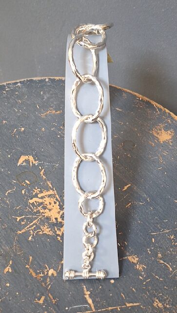 Hammered Oval Link Bracelet