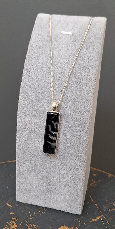ZP0030 Black Dichroic Glass Pendant