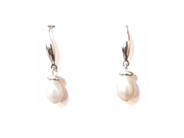 ZE0140 Fresh Water Pearl Dropper